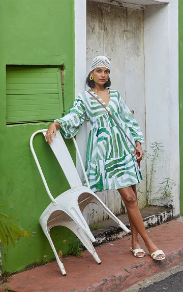 Kinda Fun Dress - Abstract Green Print